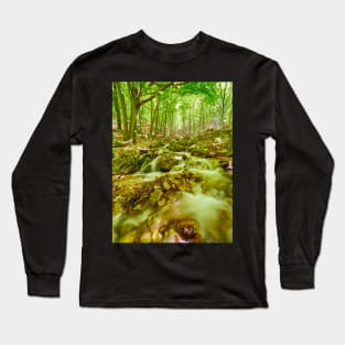 River flowing through rocks Long Sleeve T-Shirt